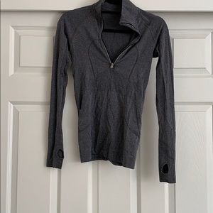 Lululemon quarter zip long sleeve